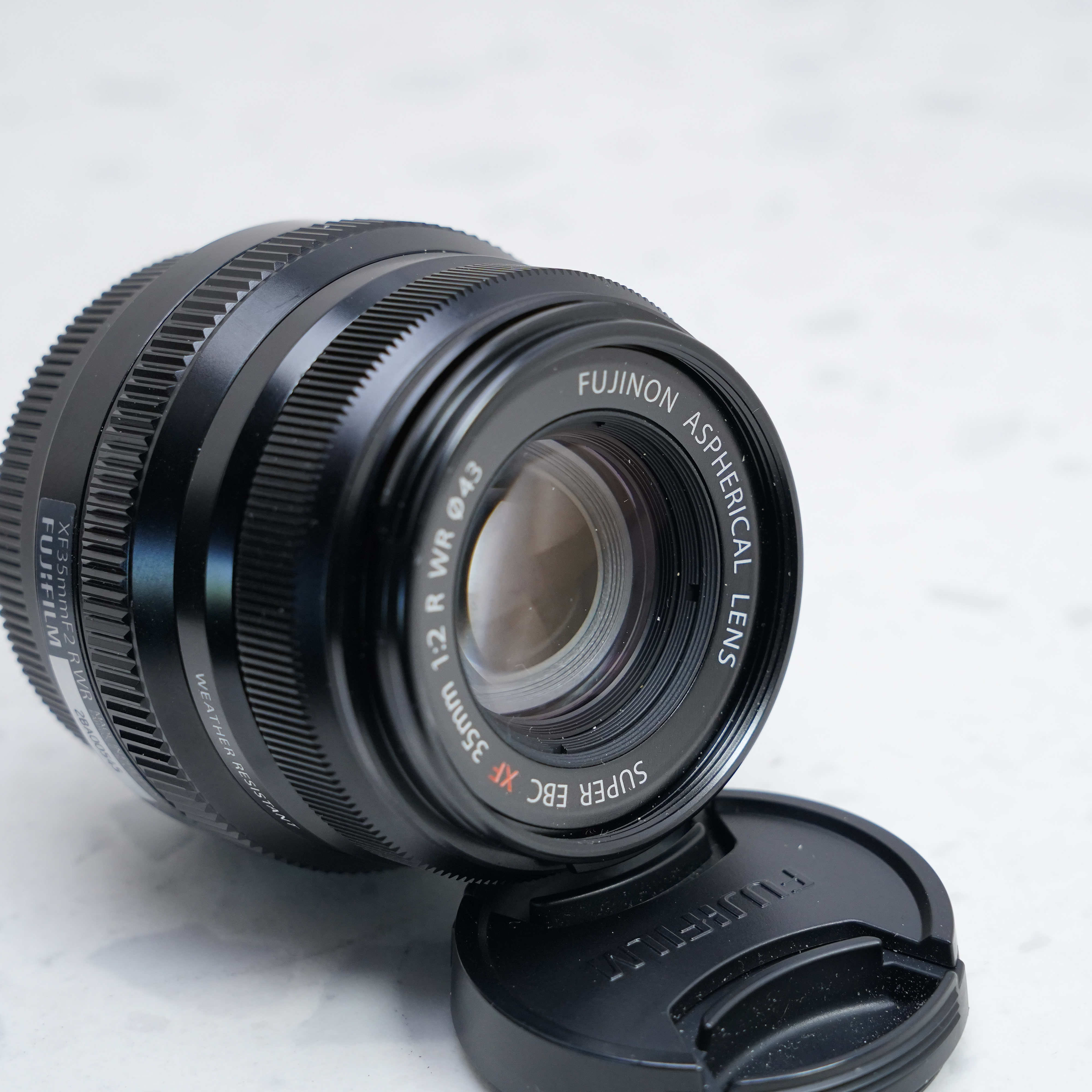 FUJIFILM XF 35mm f2 R WR - USADO