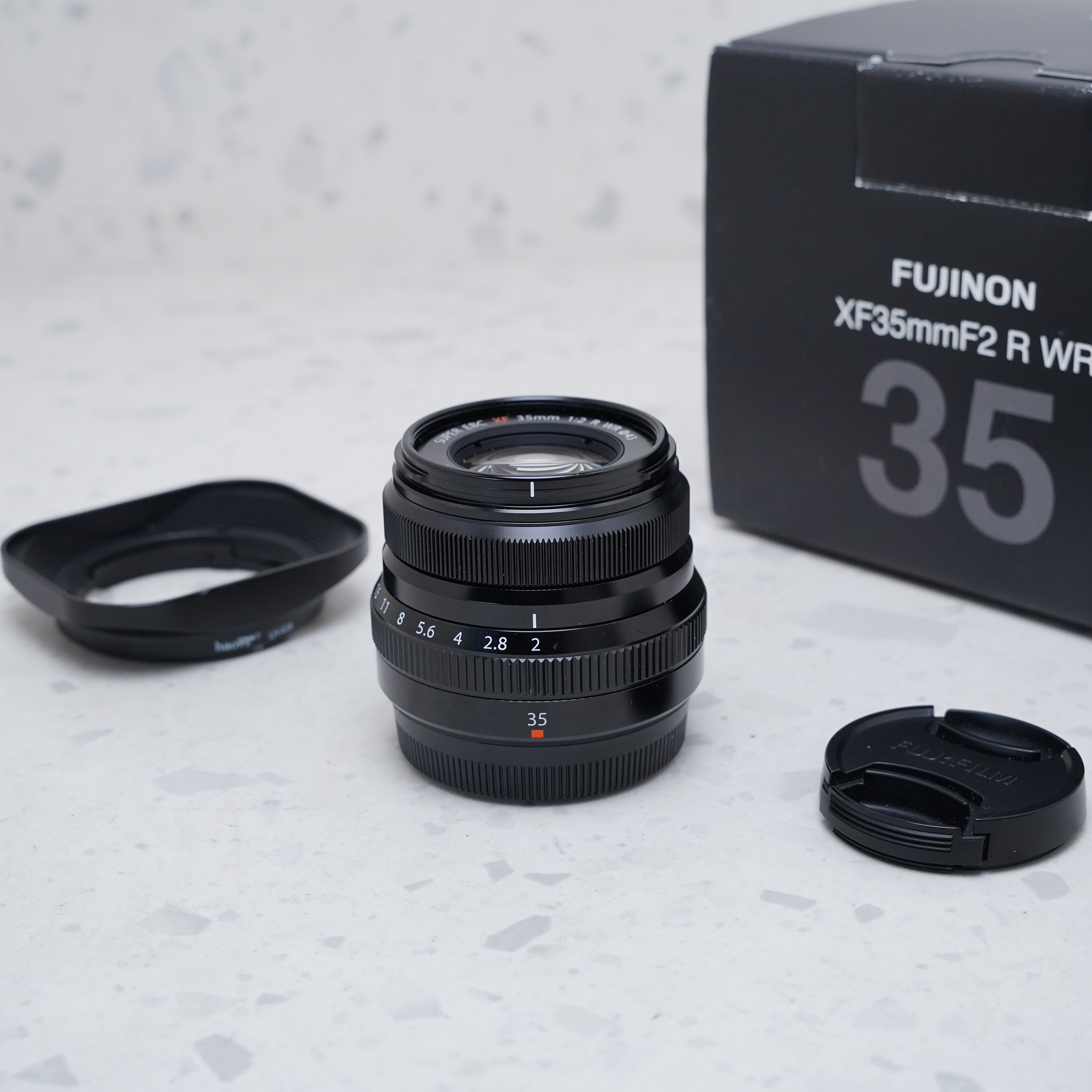 FUJIFILM XF 35mm f2 R WR - USADO