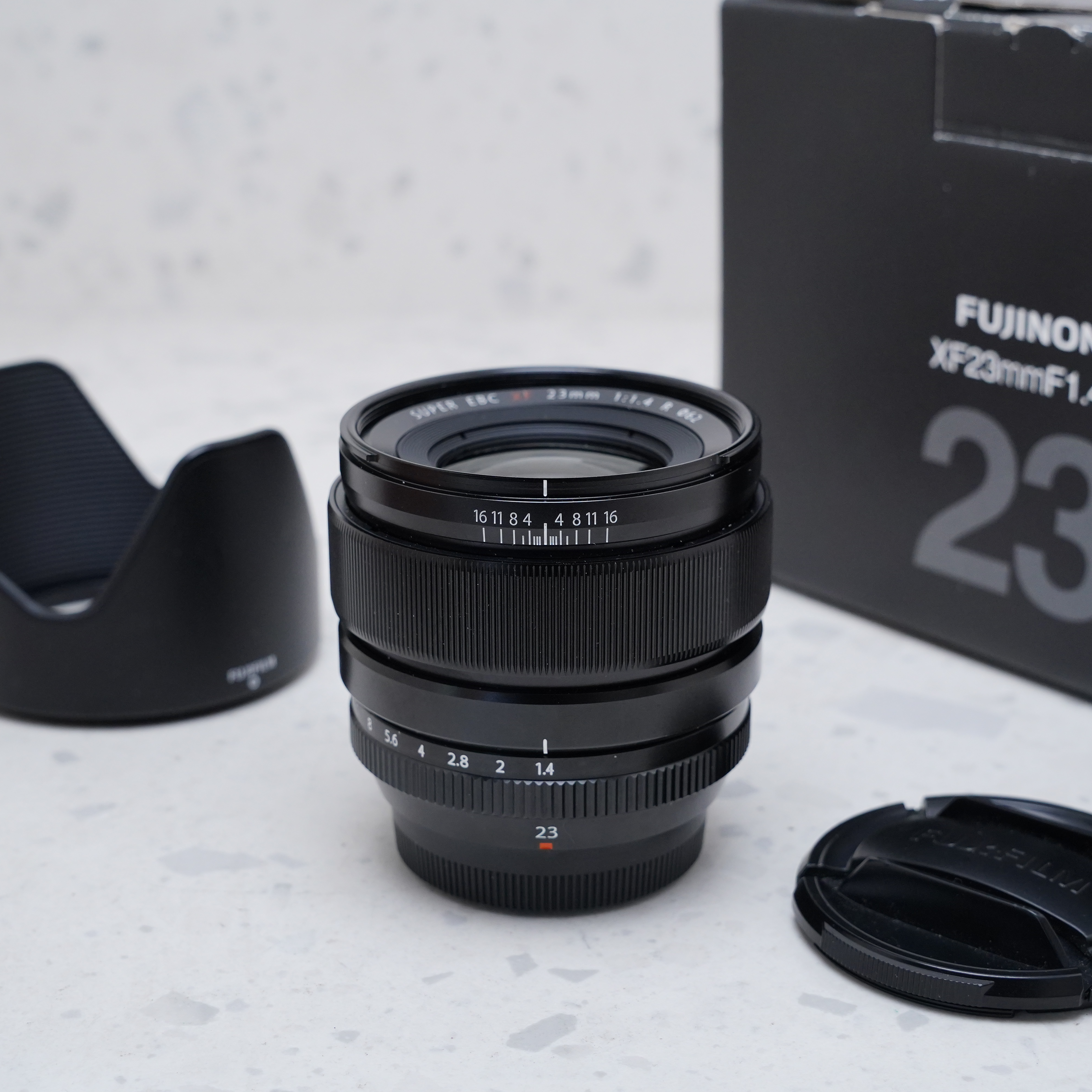 FUJIFILM XF 23mm f/1.4 R - USADO