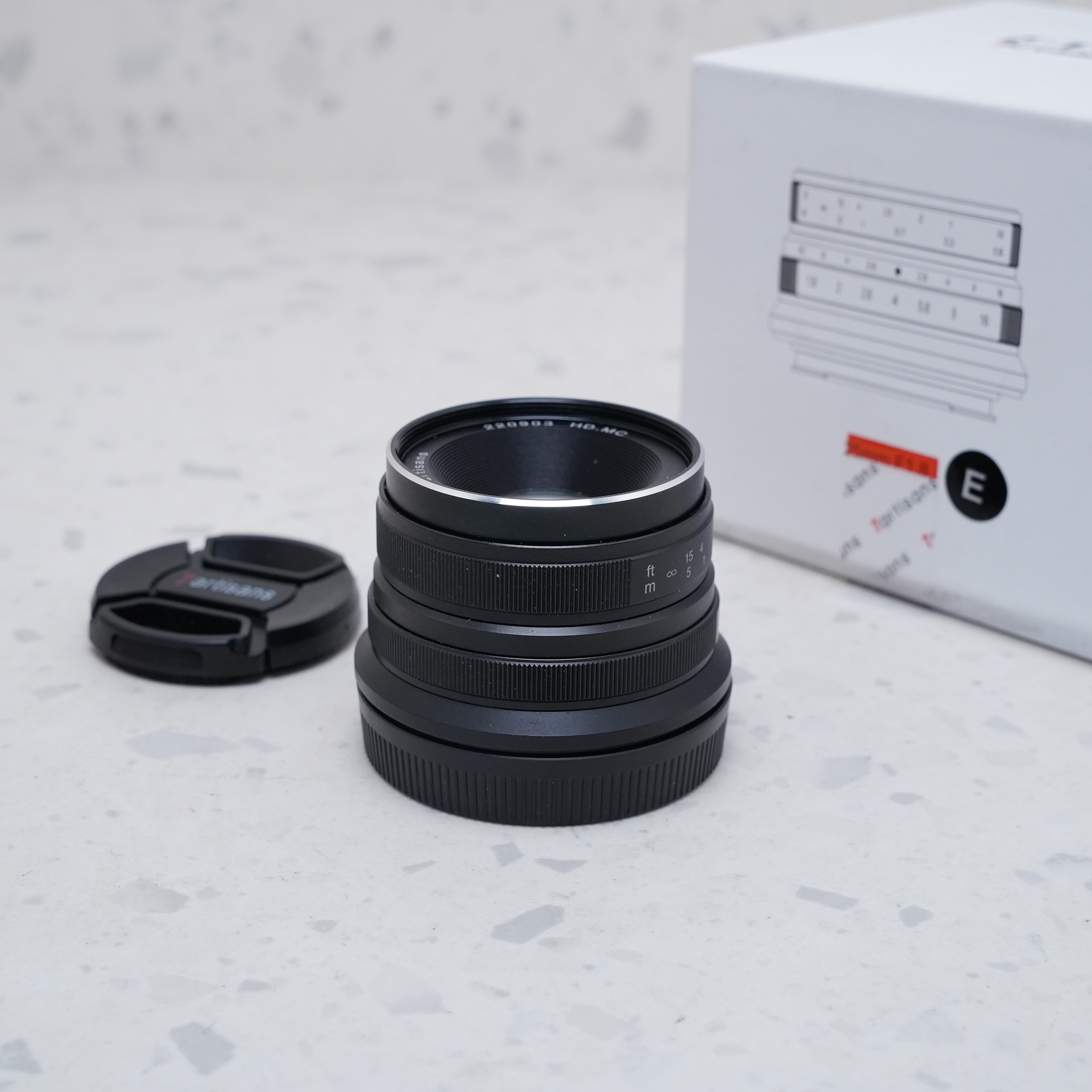 7Artisans 25mm f/1.8 para Sony E - USADO