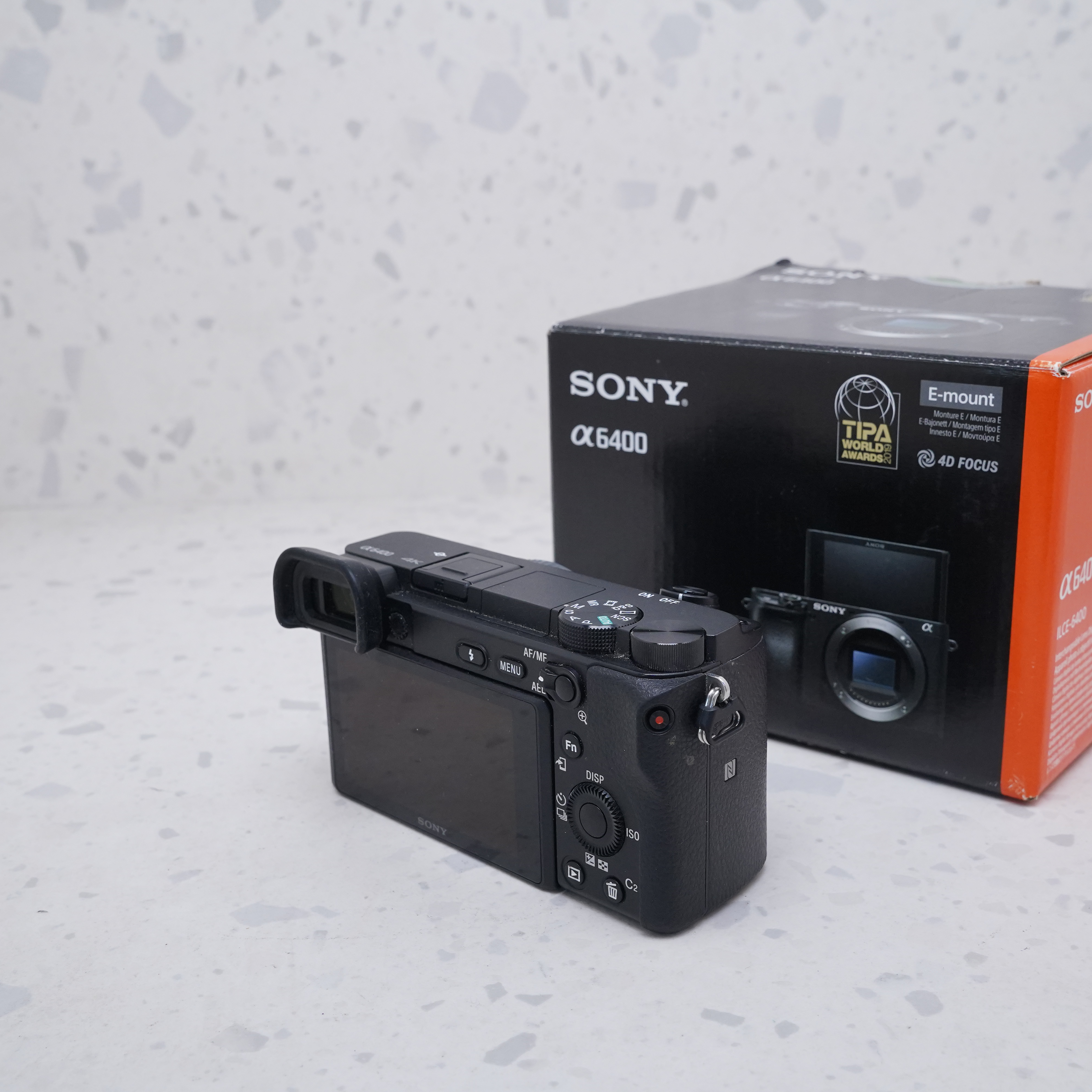 Sony A6400 (Body) - USADO