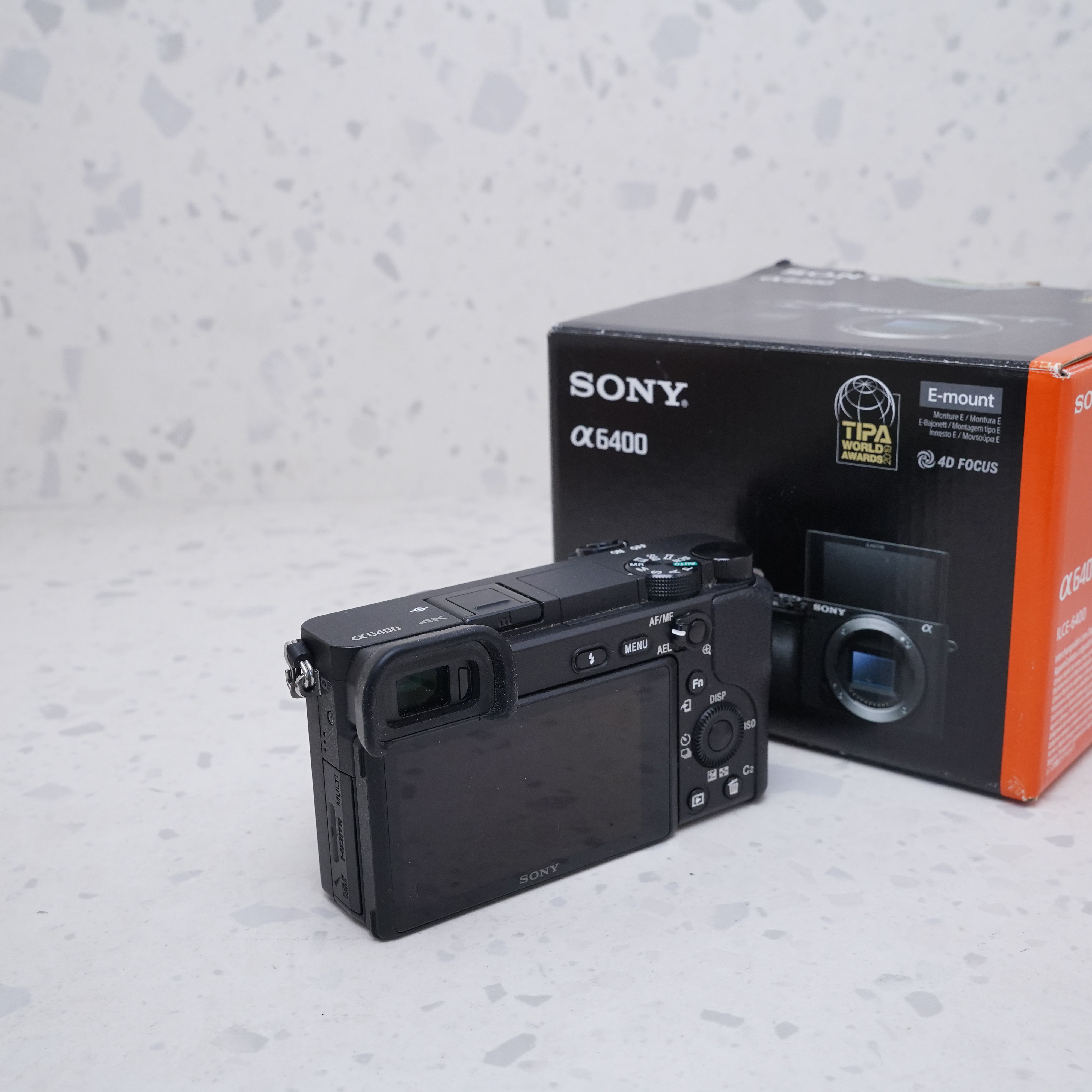 Sony A6400 (Body) - USADO