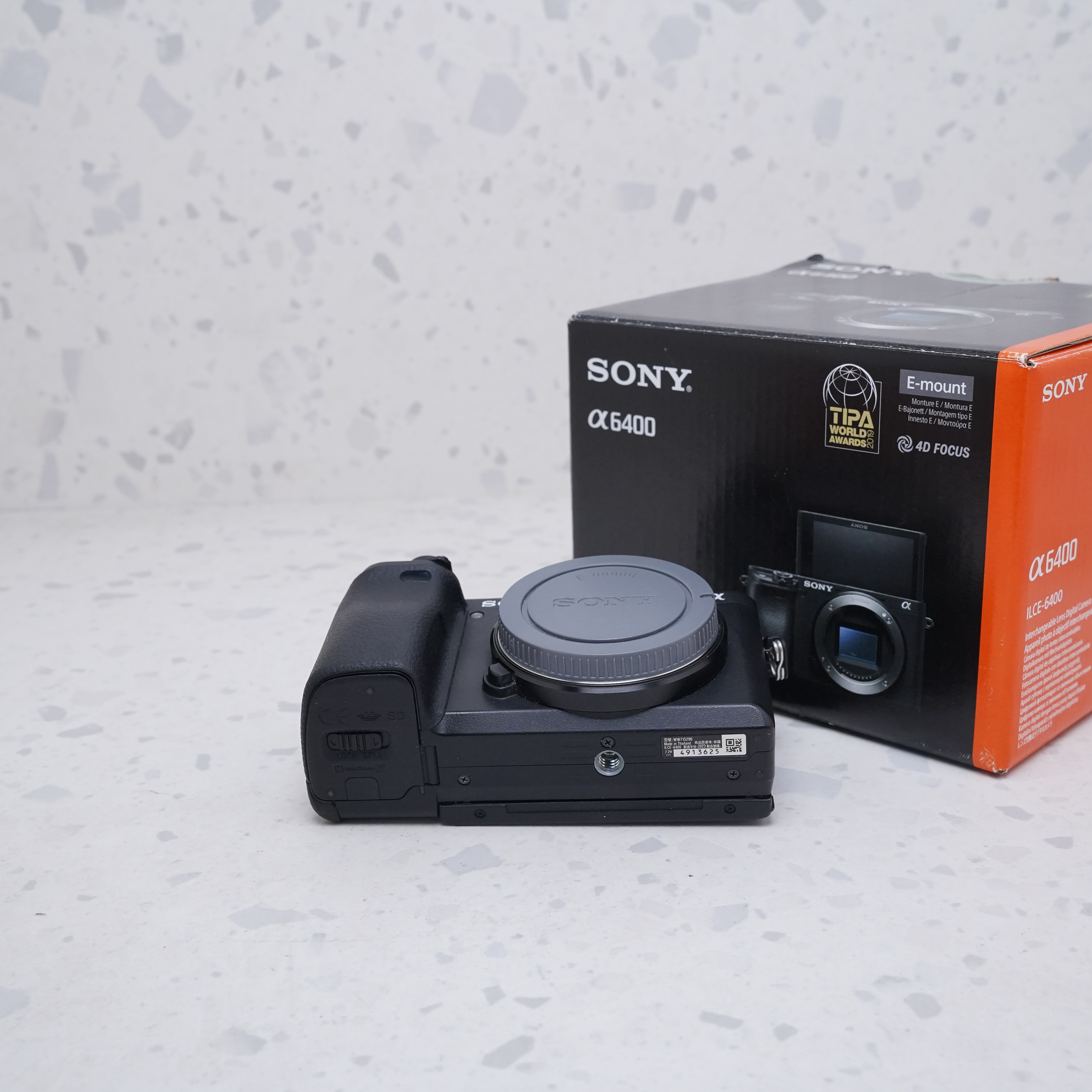 Sony A6400 (Body) - USADO