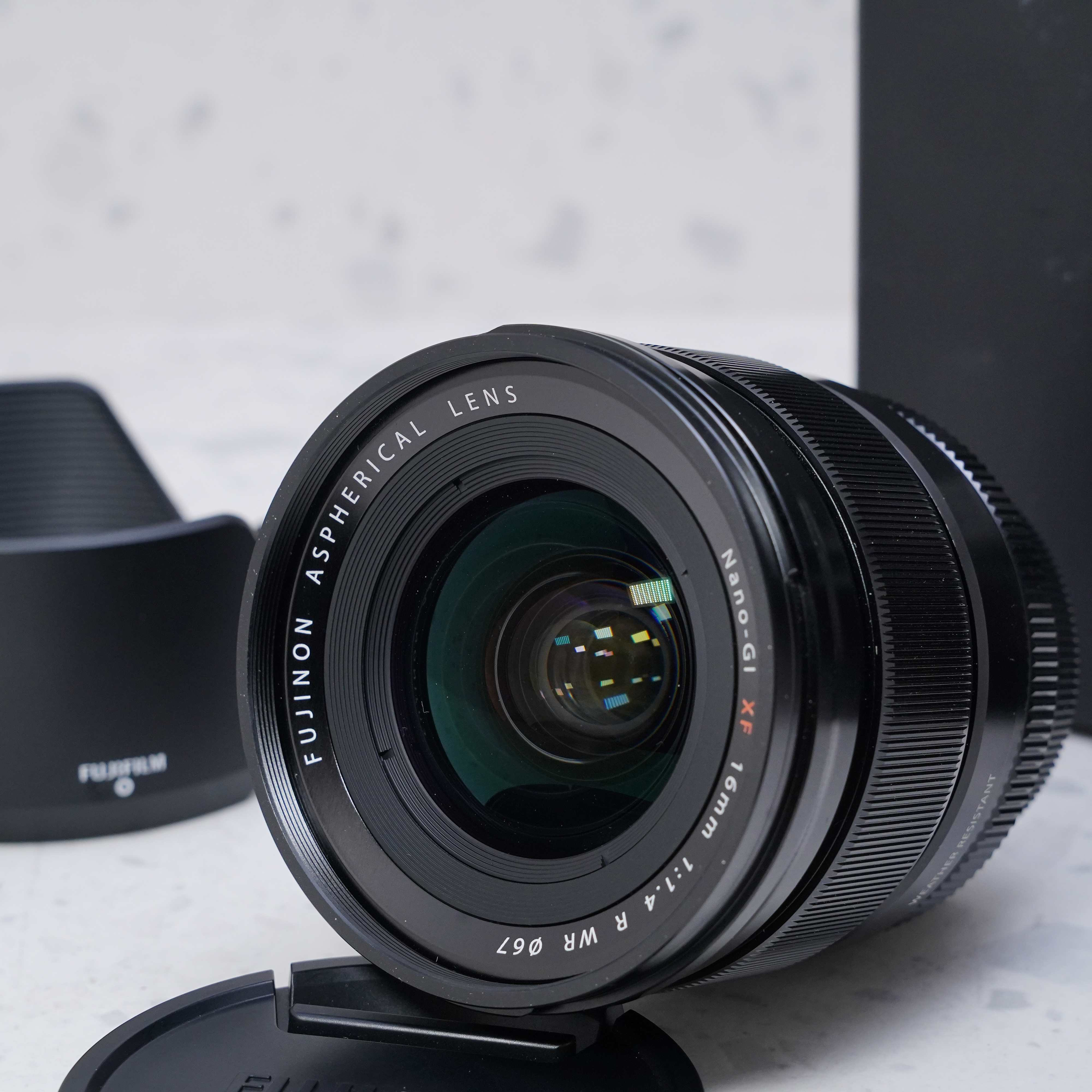 FUJIFILM XF 16mm f/1.4 R WR - USADO