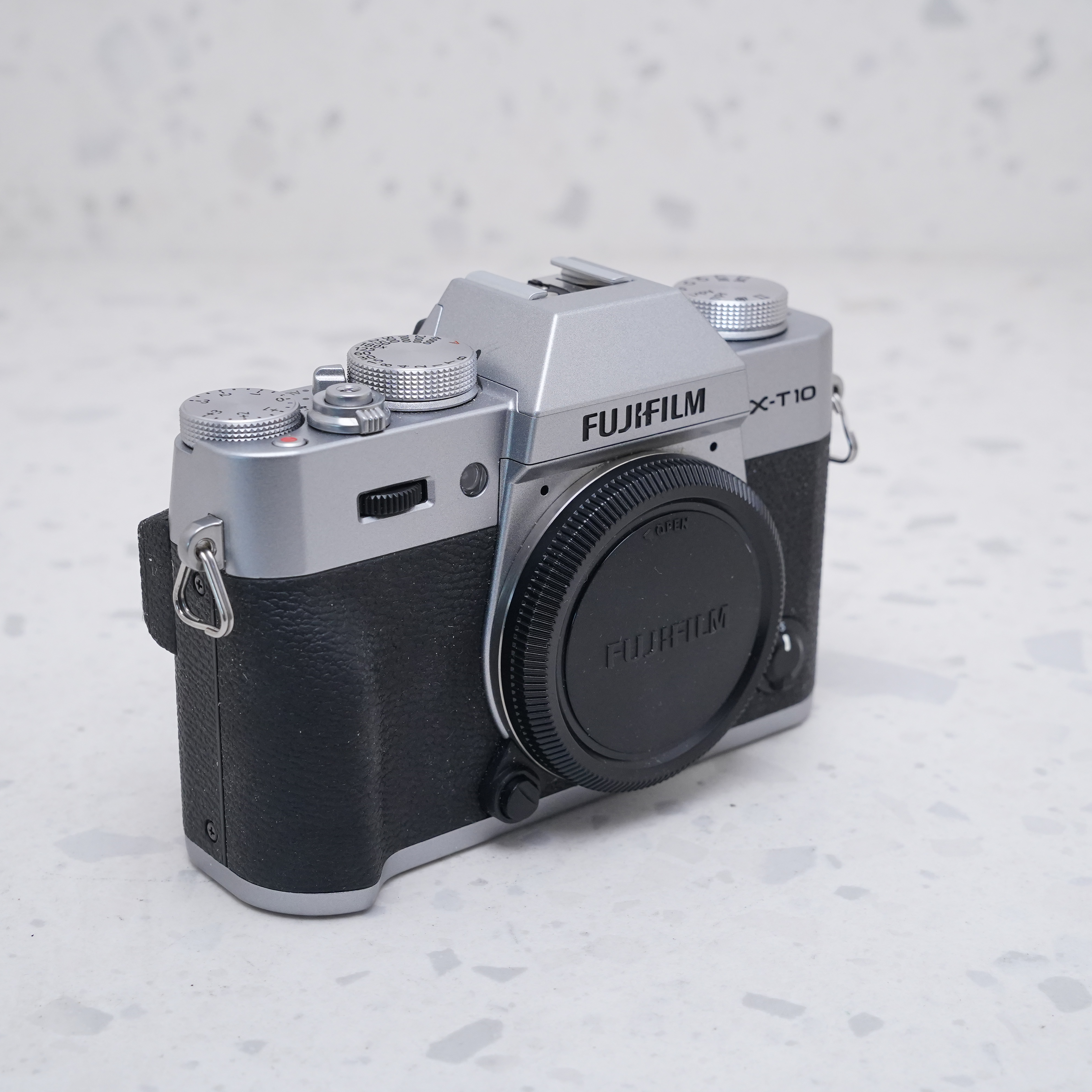 FUJIFILM X-T10 - USADO