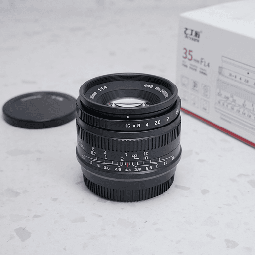 Lente ZEISS Loxia 35mm f/2 para Sony E - USADO 3