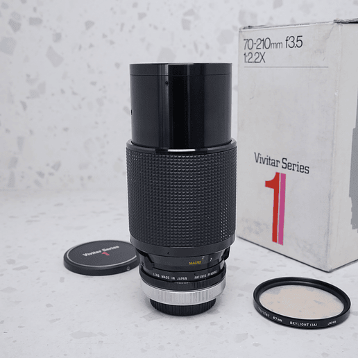 Vivitar 70-210mm f/3.5 1:2.2X Macro (Canon FD) - USADO 2