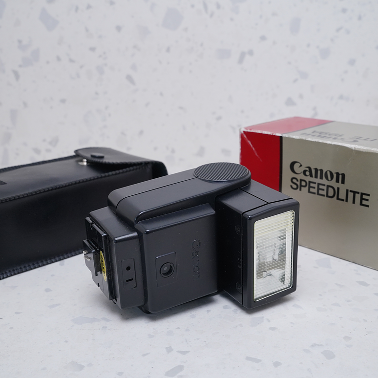 Canon Speedlite 199A - USADO 2