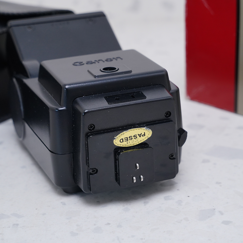 Canon Speedlite 199A - USADO 3