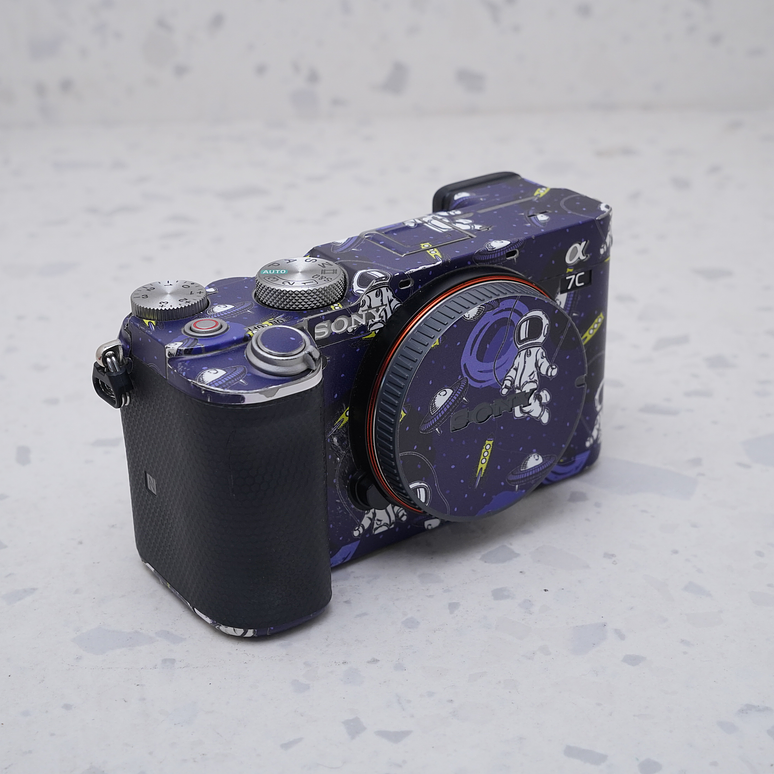 Sony a7C (Body)  Con Skin - USADO 5