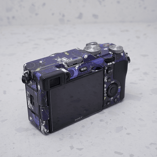 Sony a7C (Body)  Con Skin - USADO 4