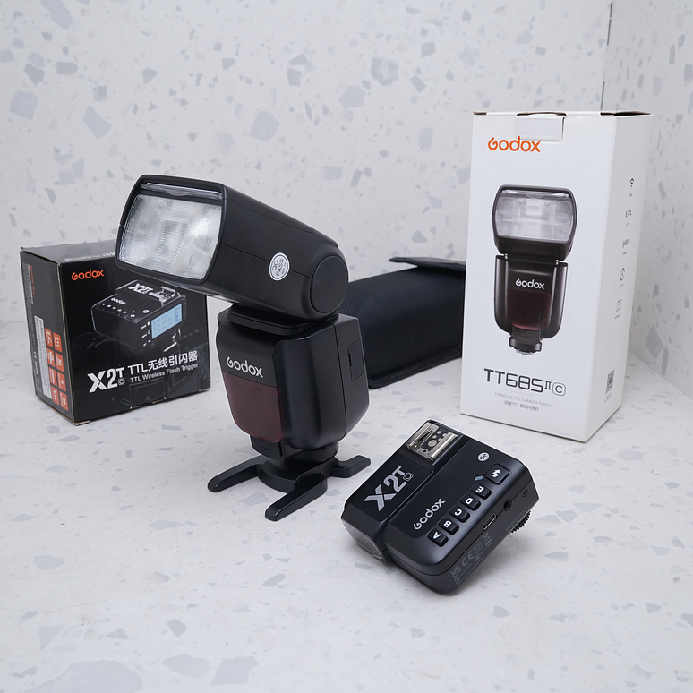 Godox TT685 II + Trigger X2T para Canon - USADO 3