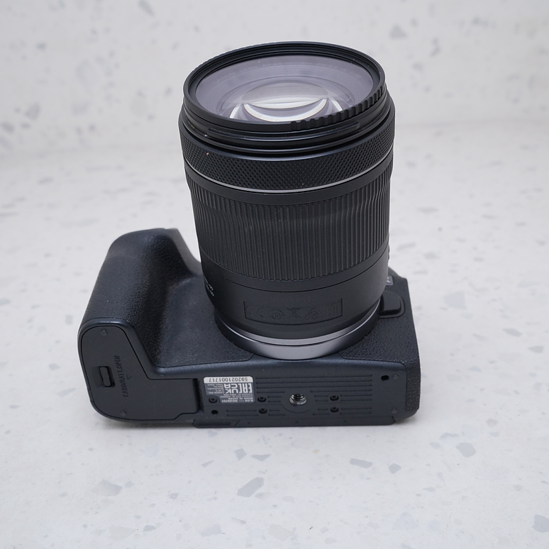 Canon EOS RP + 24-105mm - USADO 7