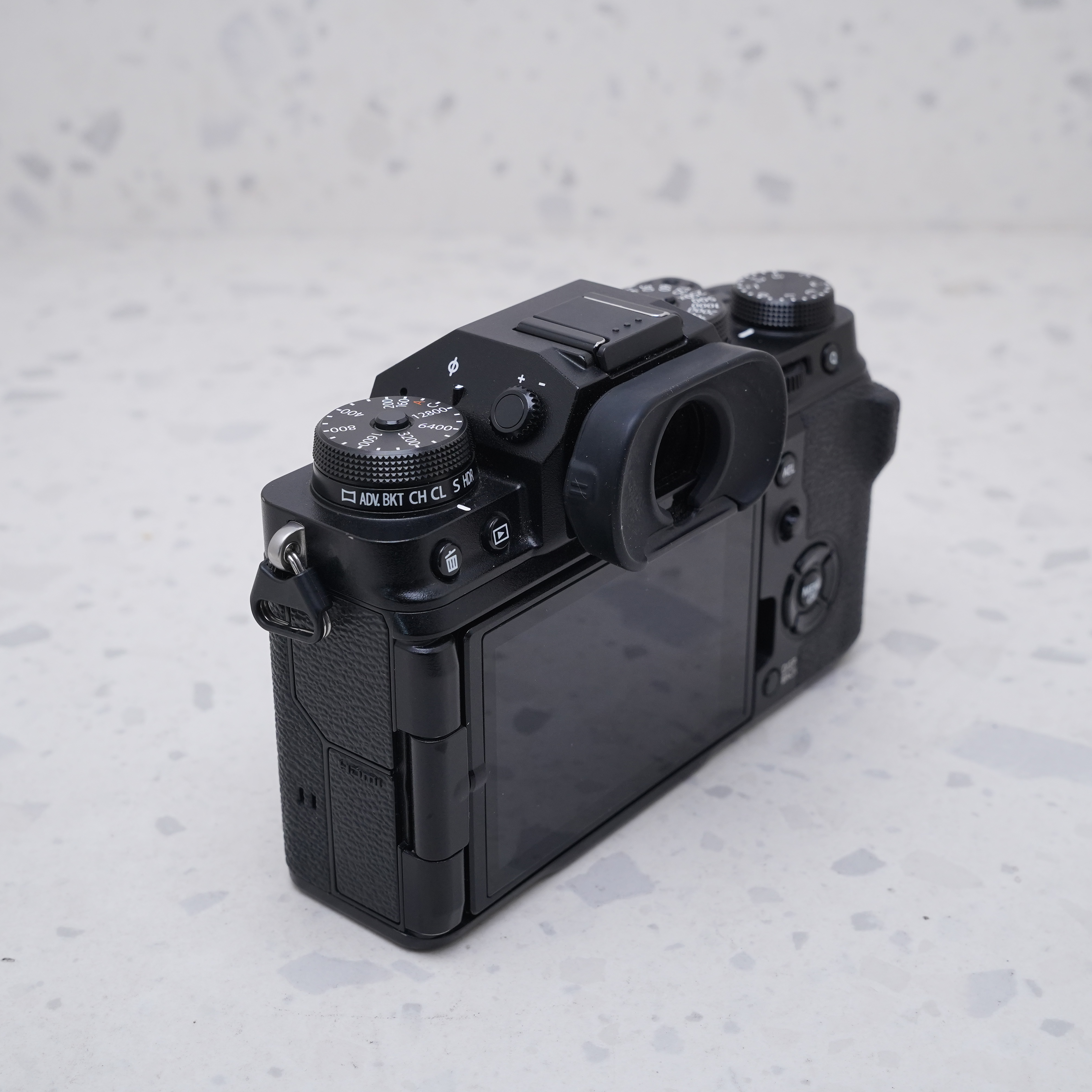 FUJIFILM X-T4 (Body) - USADO