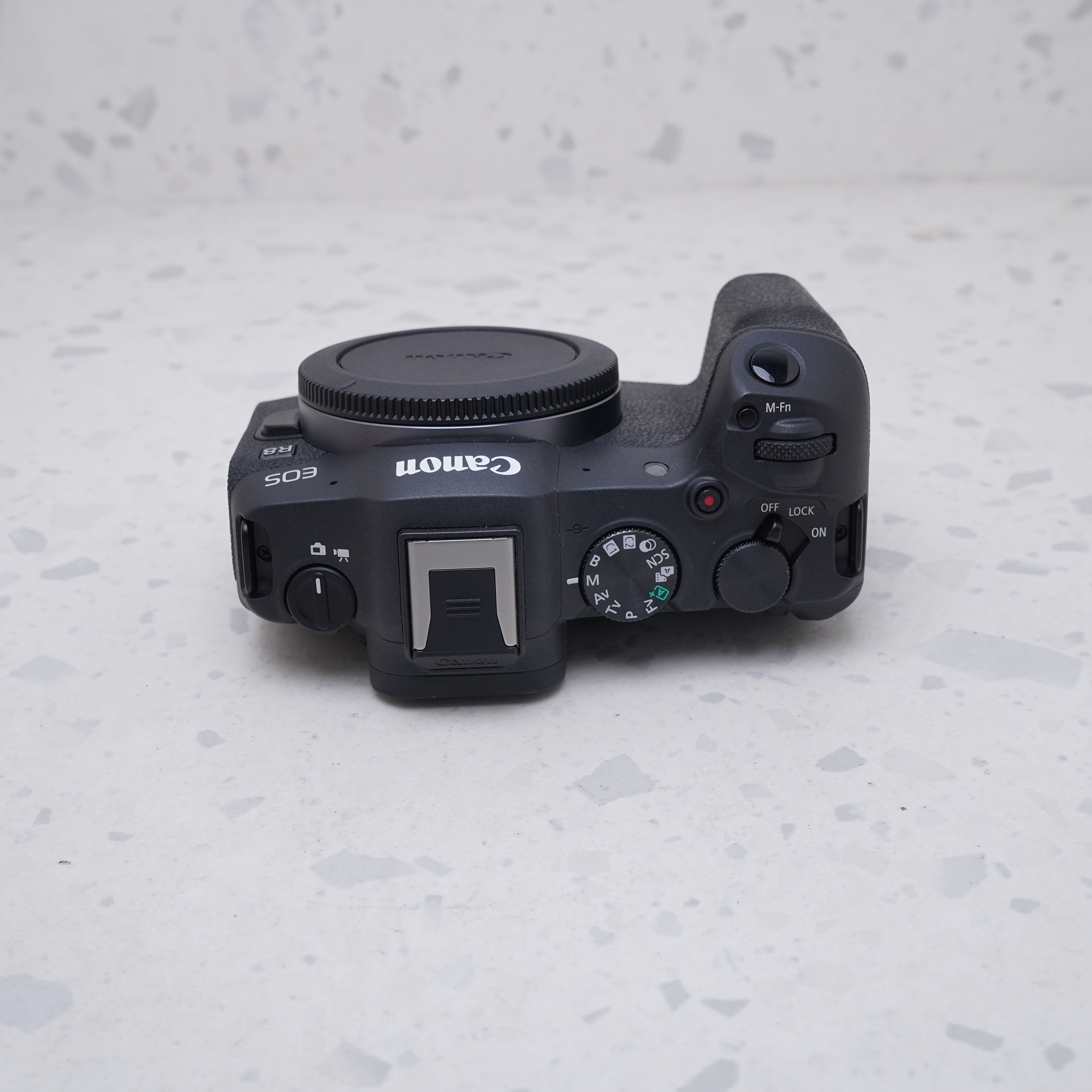 Canon EOS R8 (Body) - USADO