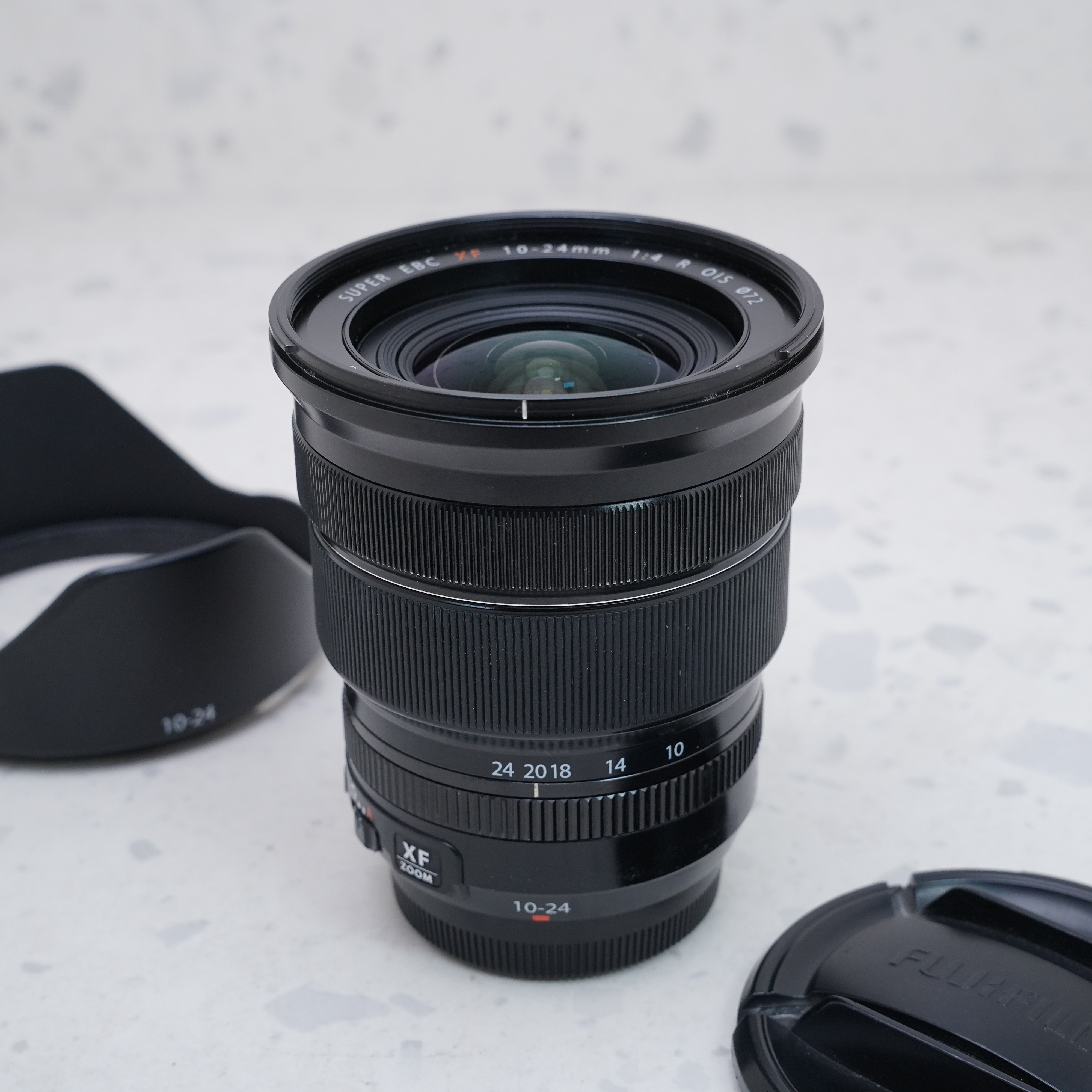 Lente FUJIFILM XF 10-24mm f4 R OIS - USADO