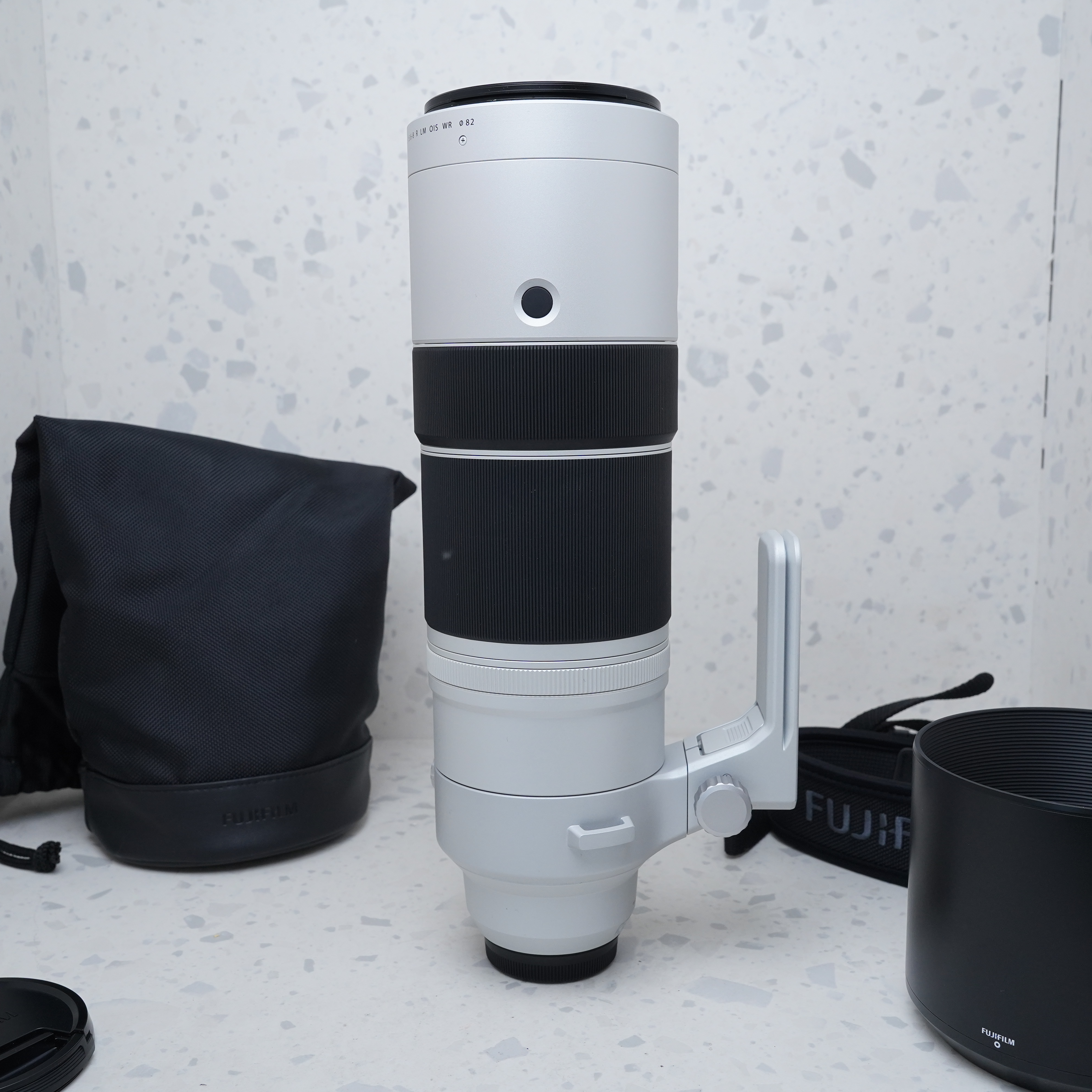 FUJIFILM XF 150-600mm f/5.6-8 R LM OIS WR - USADO