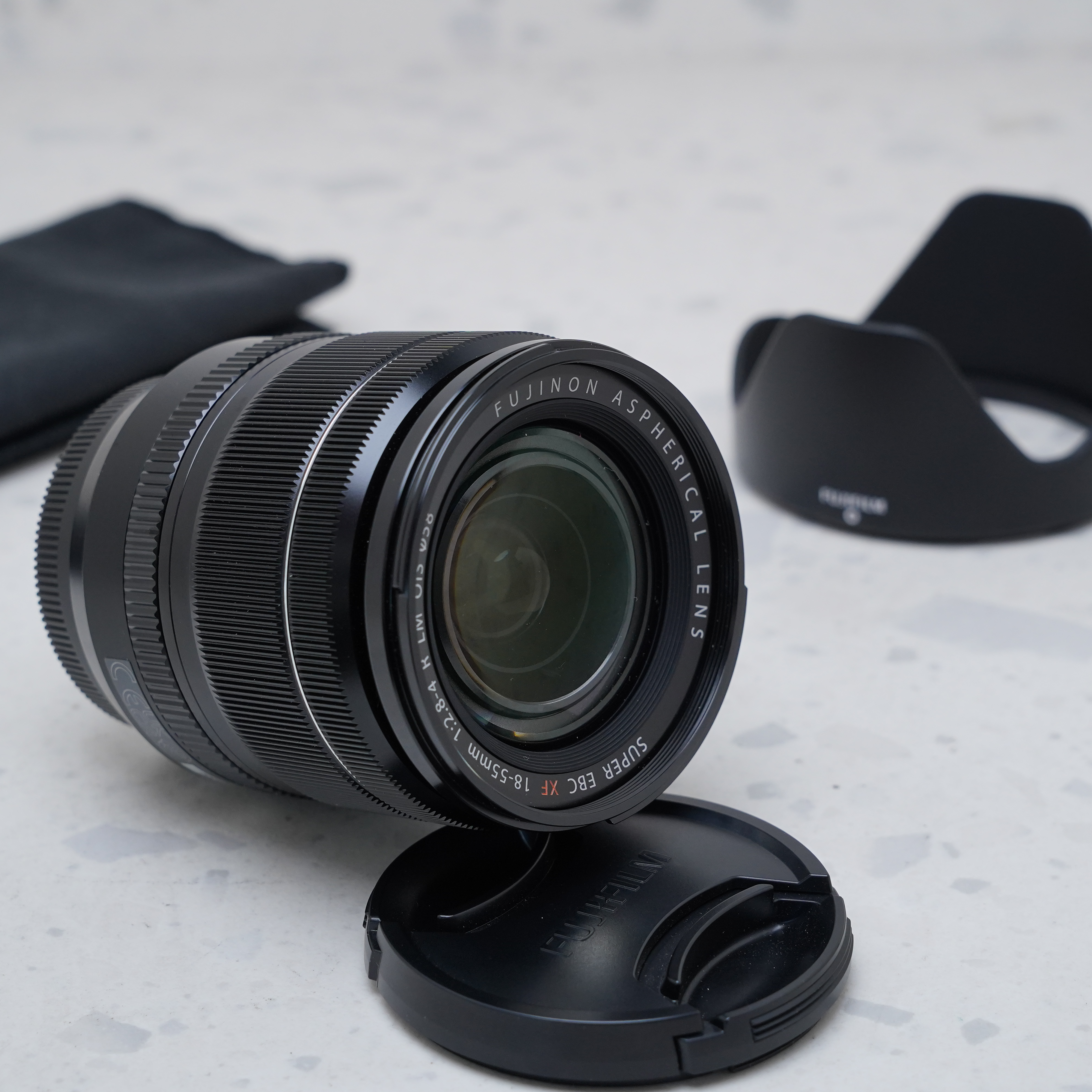 FUJIFILM XF 18-55mm f2.8-4 R LM OIS - USADO