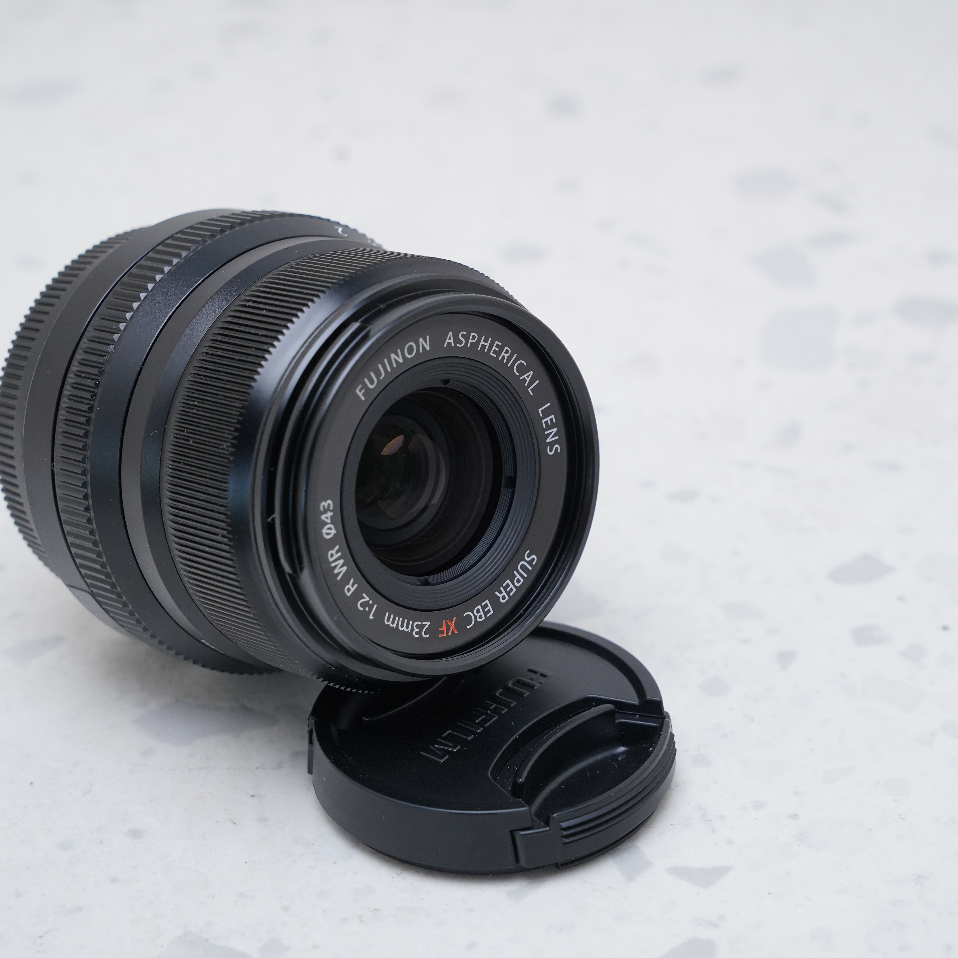 FUJIFILM XF 23mm f2 R WR - USADO 