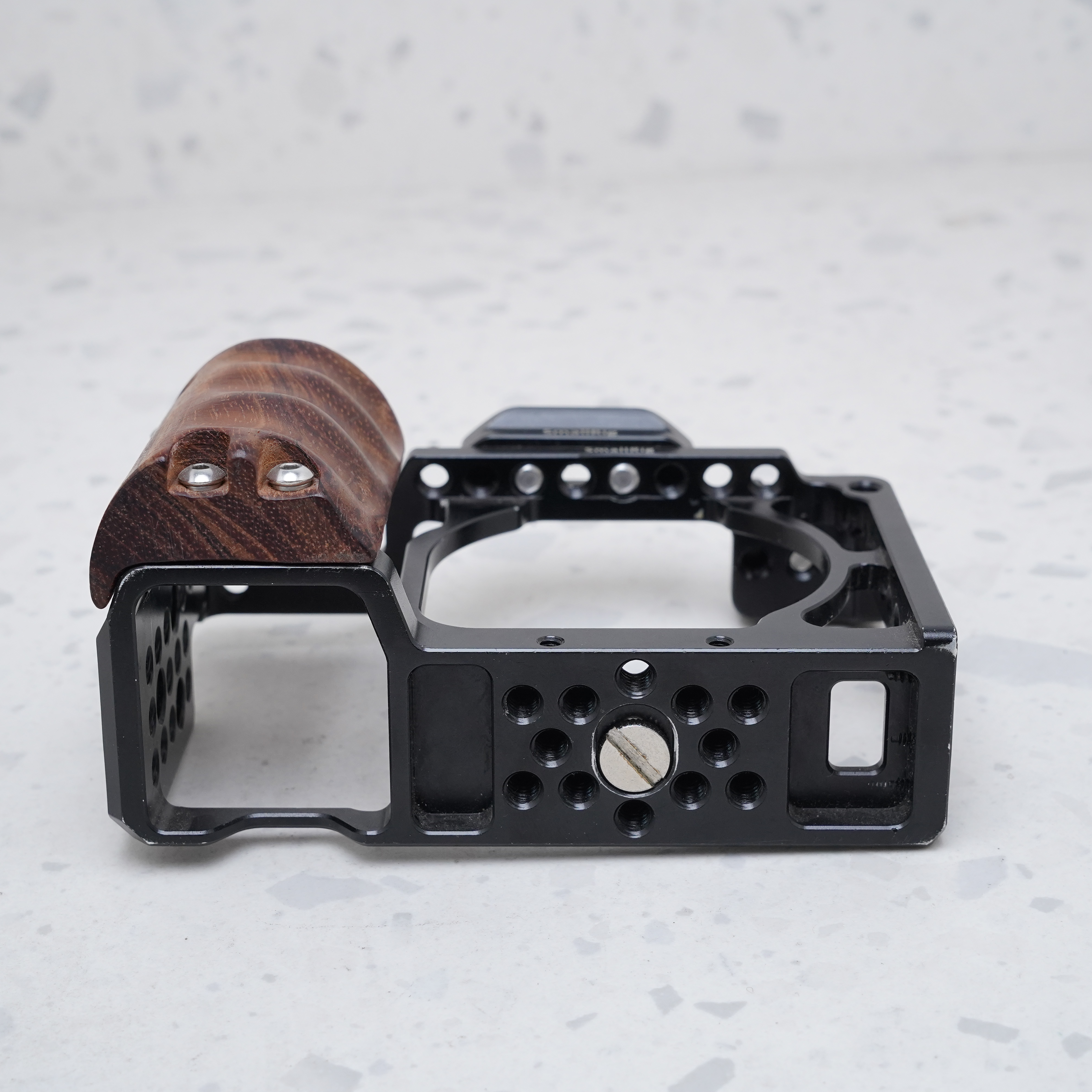 Jaula Smallrig para sony a6000 - USADO