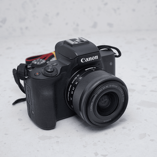 Canon M50 MARK II con Lente 15-45 Kit - USADO 5