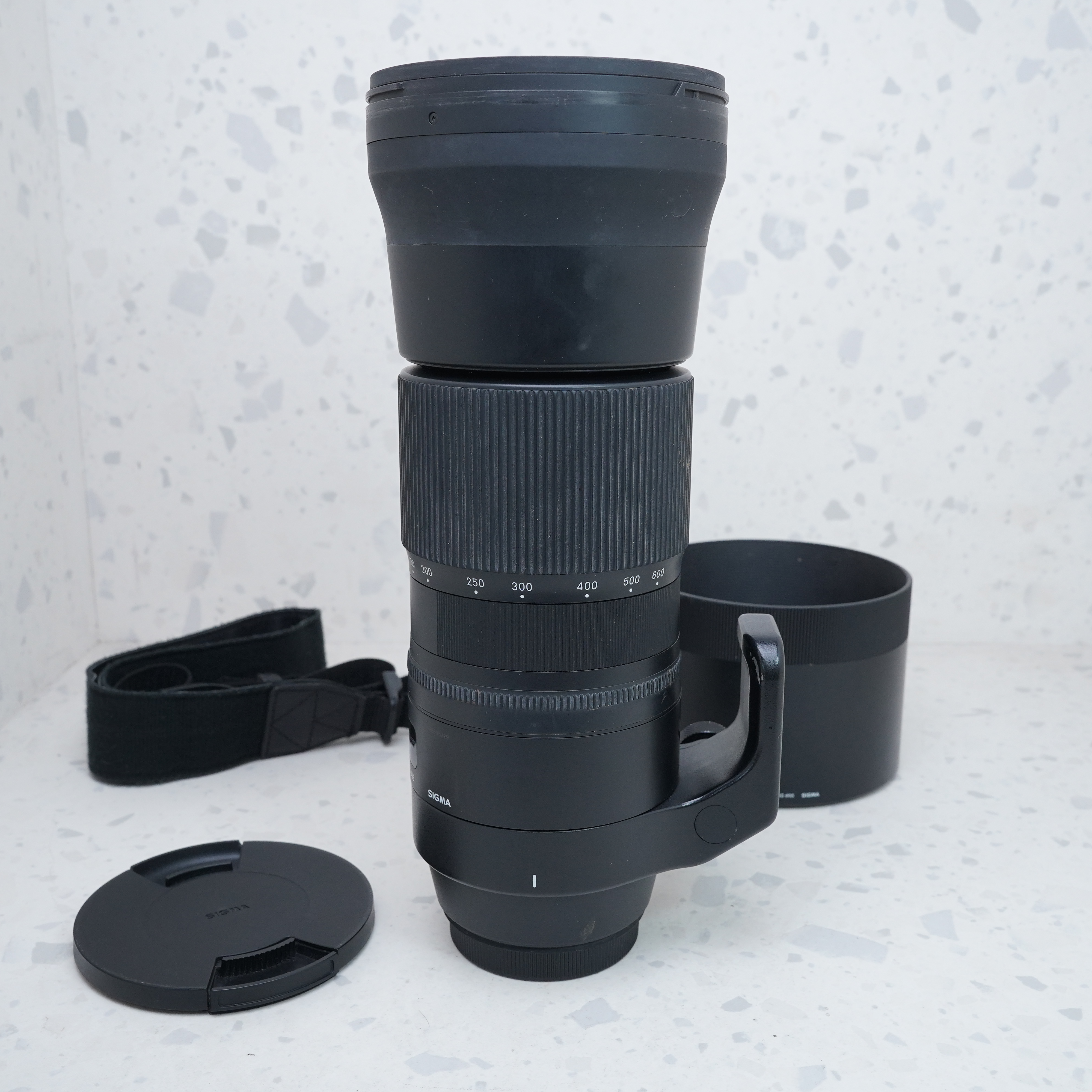 Sigma 150-600mm f/5-6.3 DG OS HSM Contemporary para Canon EF - USADO