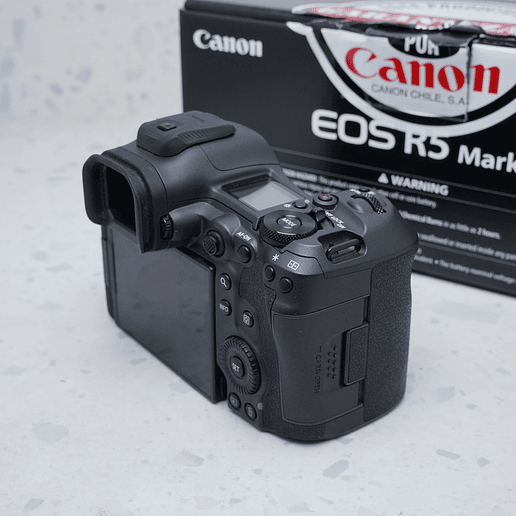Canon EOS R5 Mark II - USADO 3