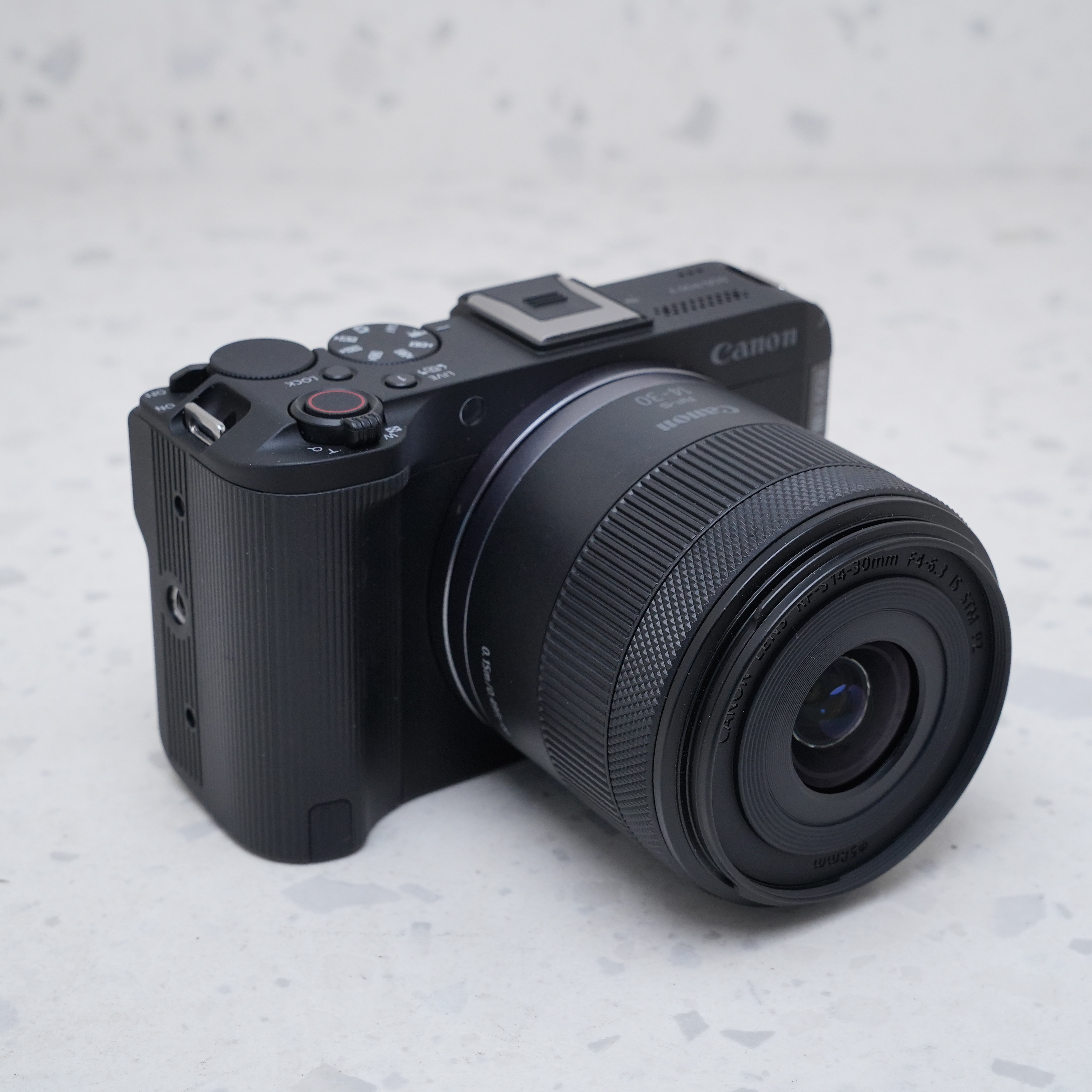 Canon EOS R50 V + 14-30 mm f/4-6.3 - USADO