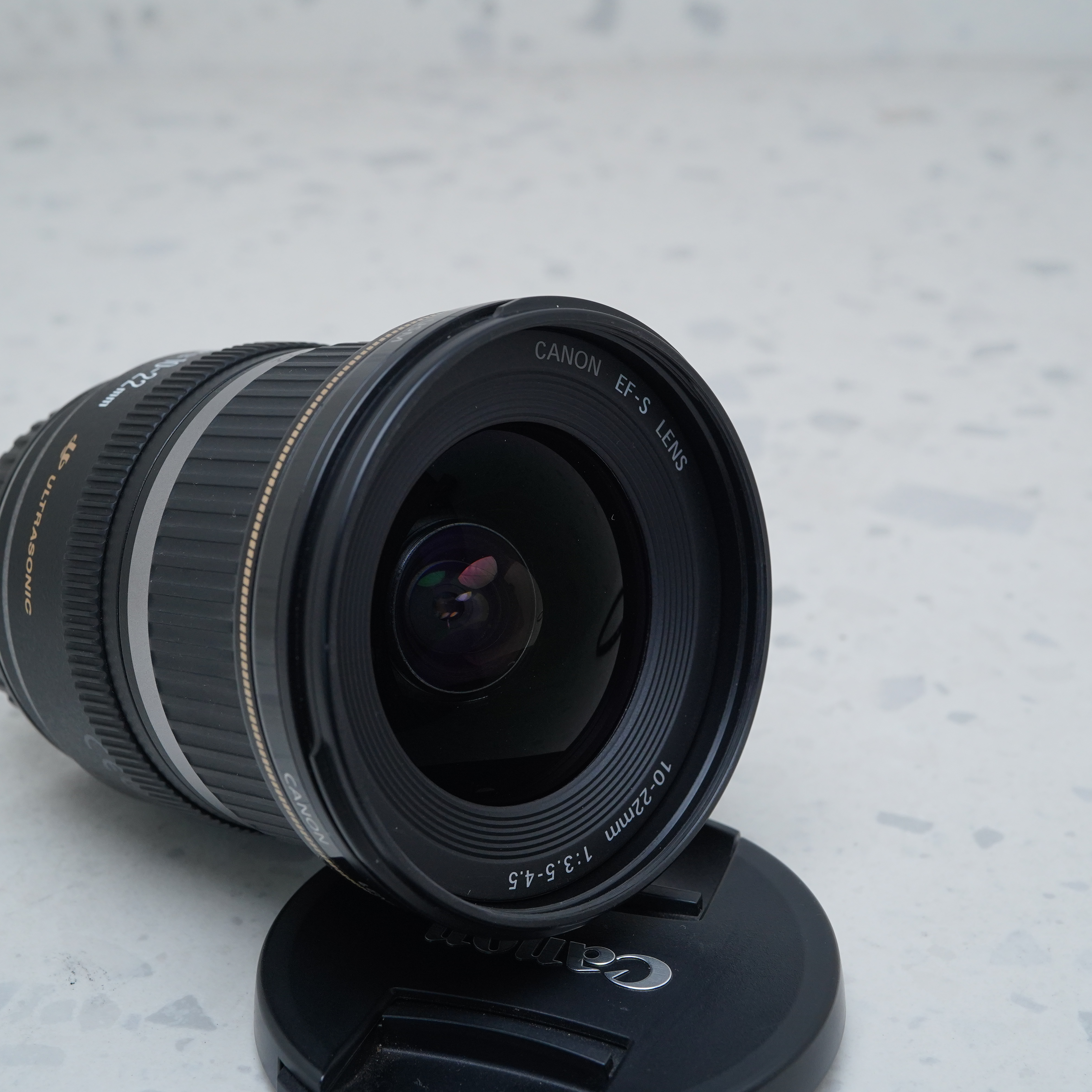 Lente Canon EF-S 10-22mm f/3.5-4.5 USM - USADO
