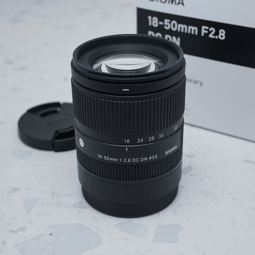Sigma 18-50mm F2.8 DC DN para Sony E - USADO 2