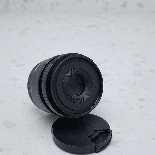 Sigma 45mm f/2.8 DG DN para Sony E - USADO 4