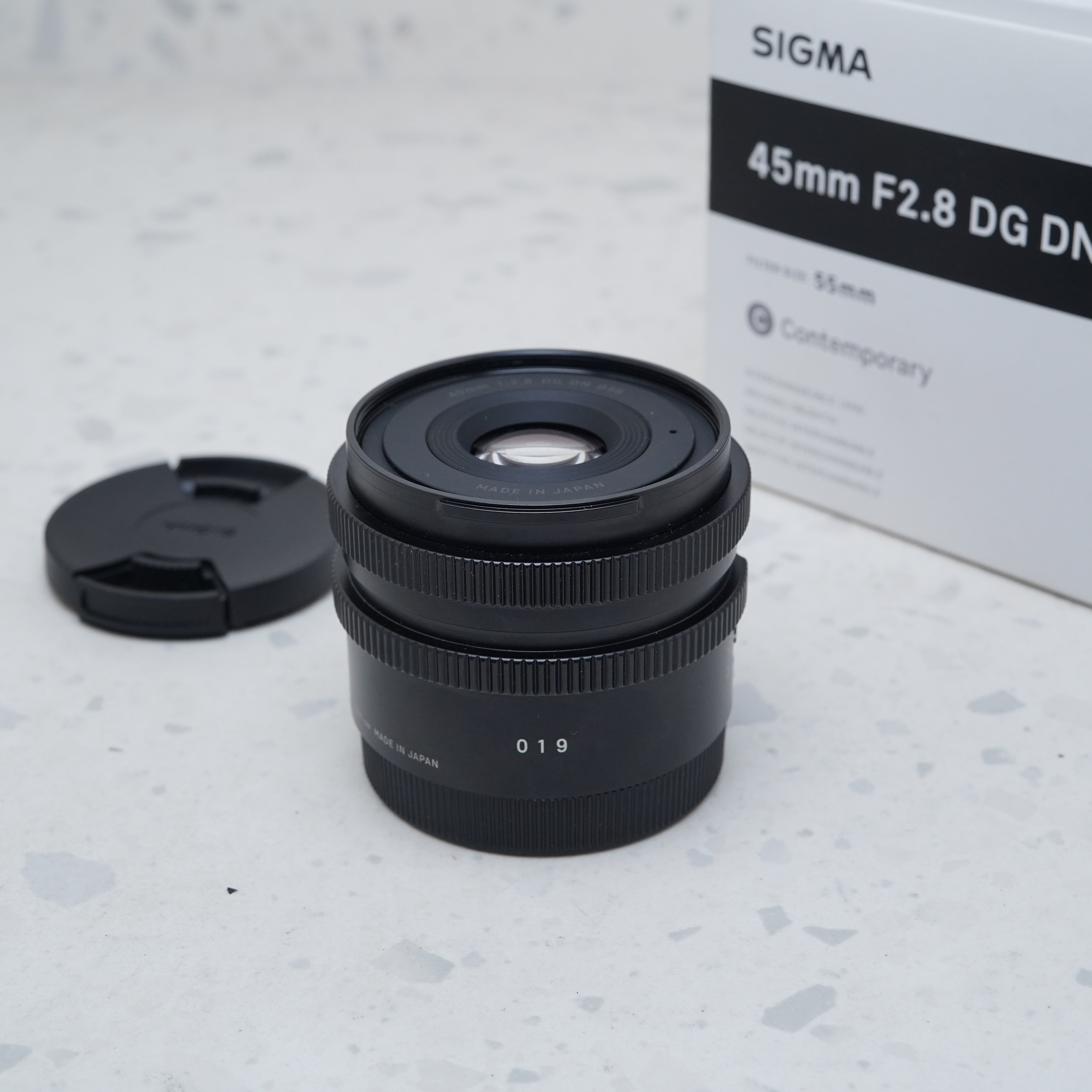 Sigma 45mm f/2.8 DG DN para Sony E - USADO