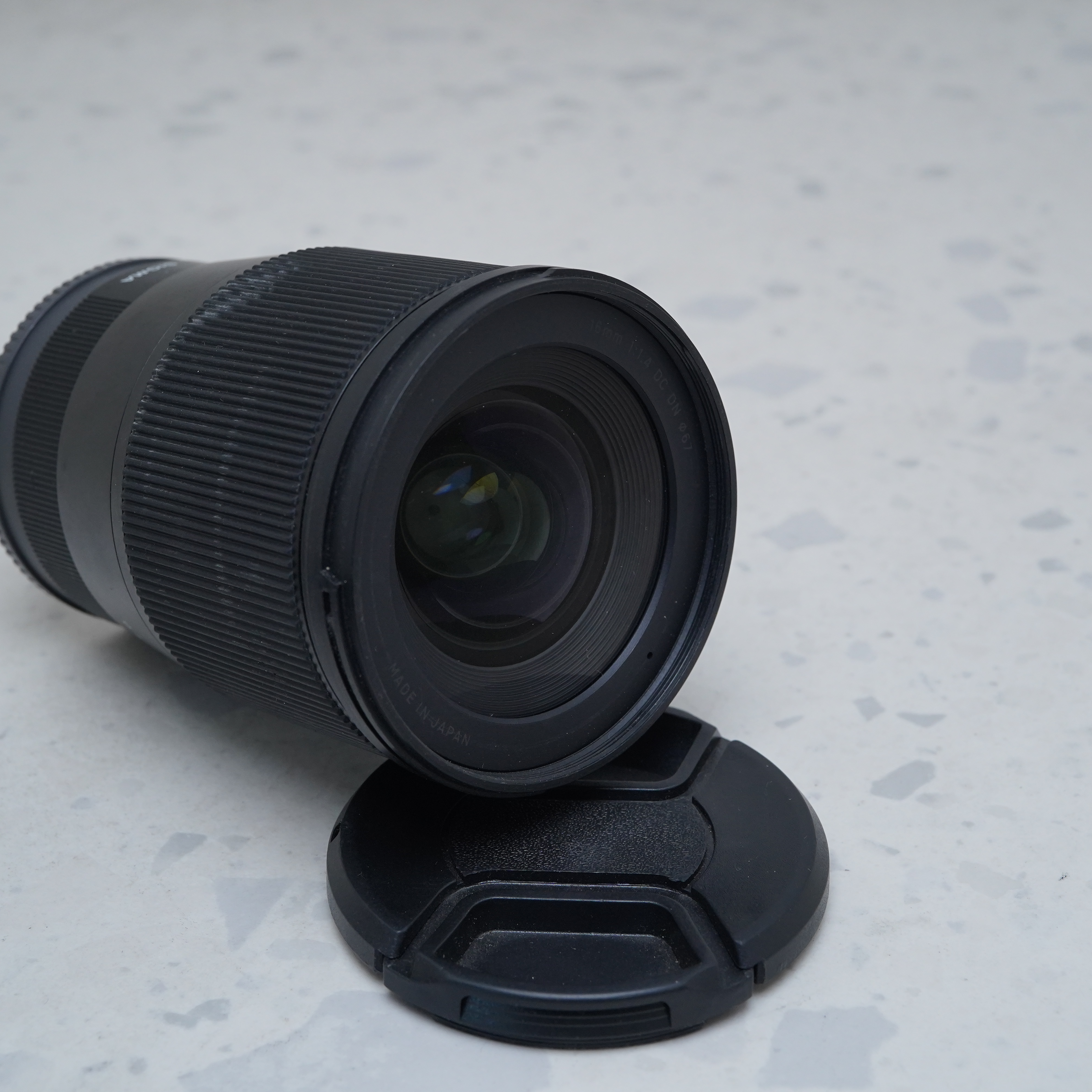 Sigma 16mm f/1.4 DC DN Sony - USADO