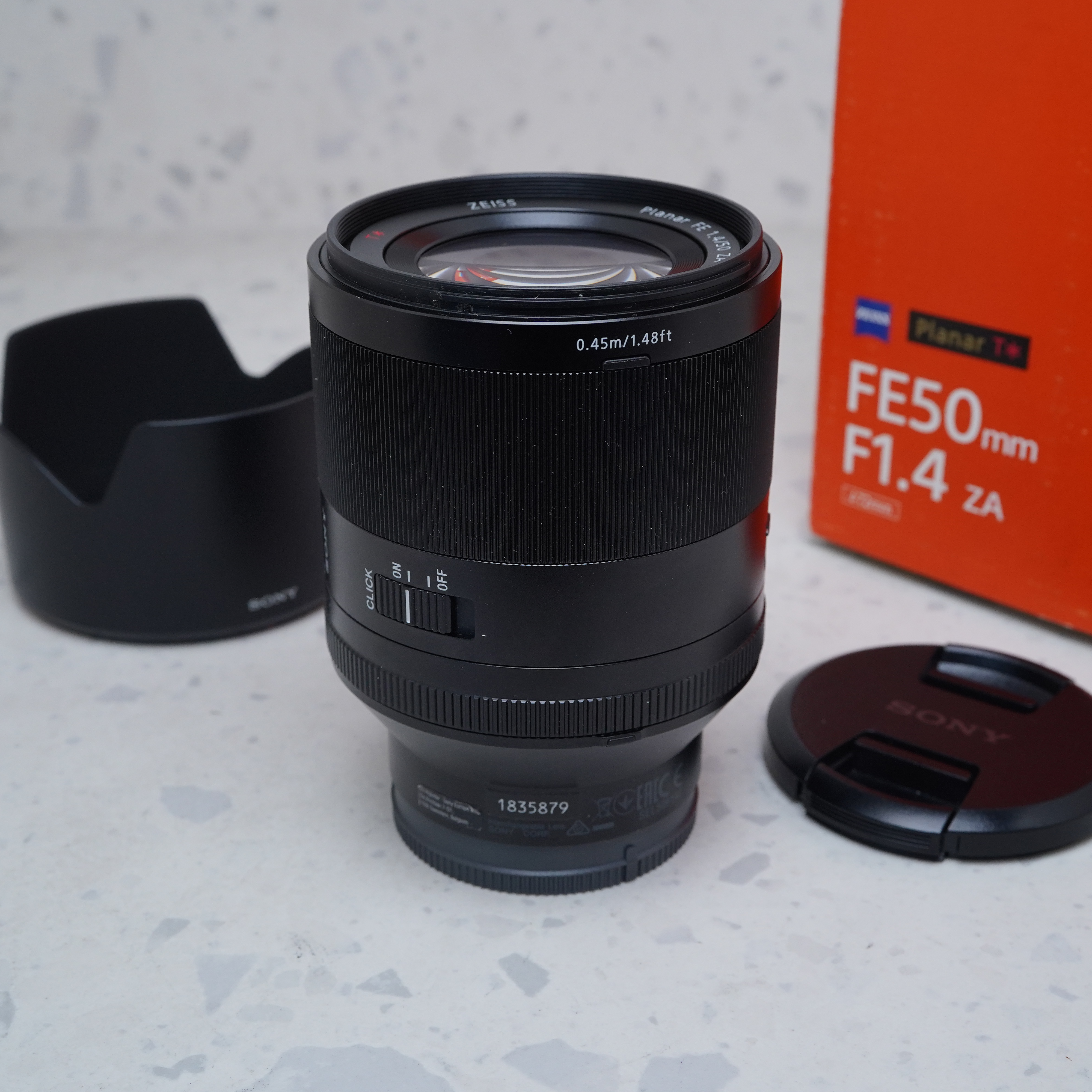 Sony Planar T* FE 50mm f/1.4 ZA - USADO