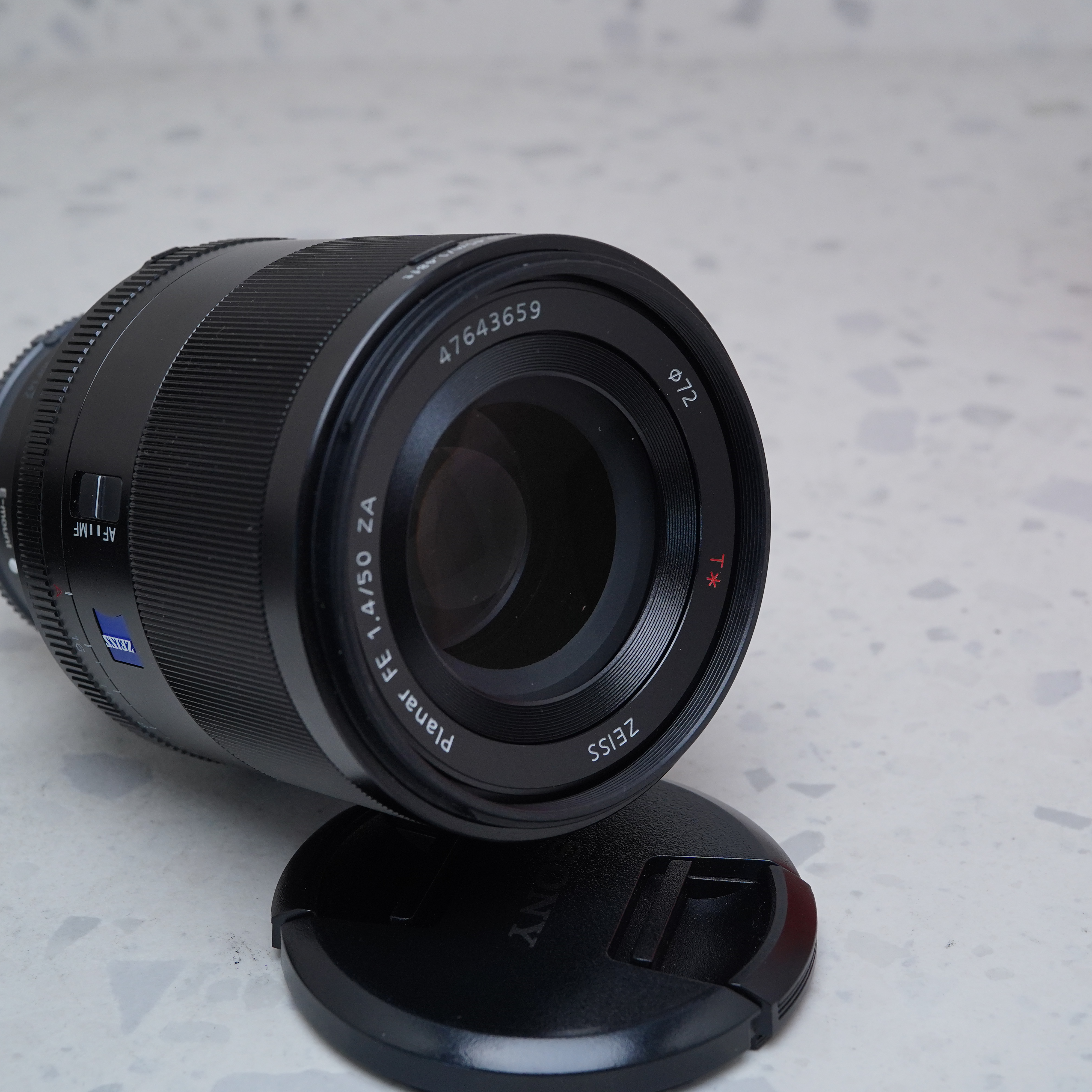 Sony Planar T* FE 50mm f/1.4 ZA - USADO