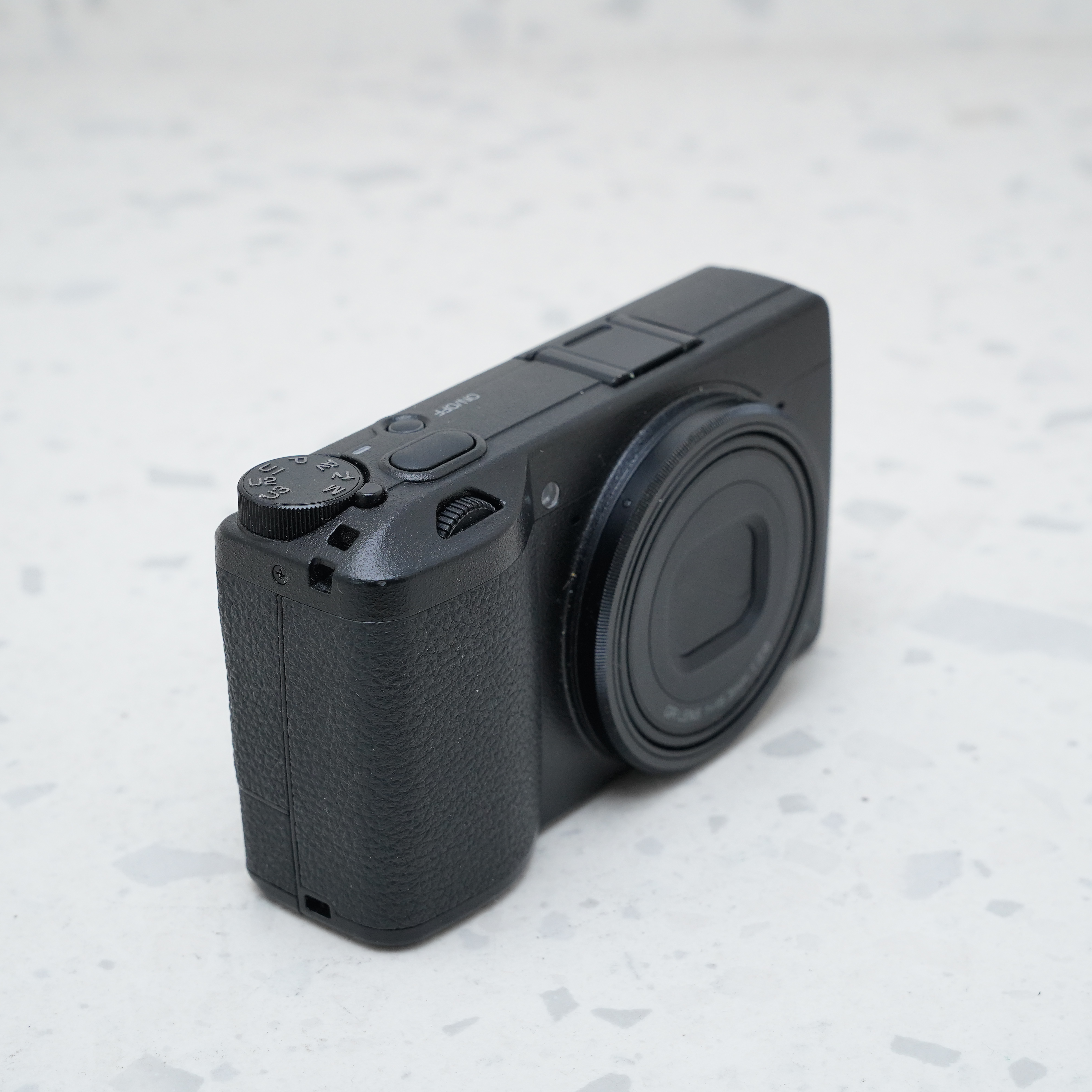 Ricoh GR III - USADO