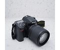 Nikon D7000 + AF-S DX NIKKOR 18-105mm - USADO