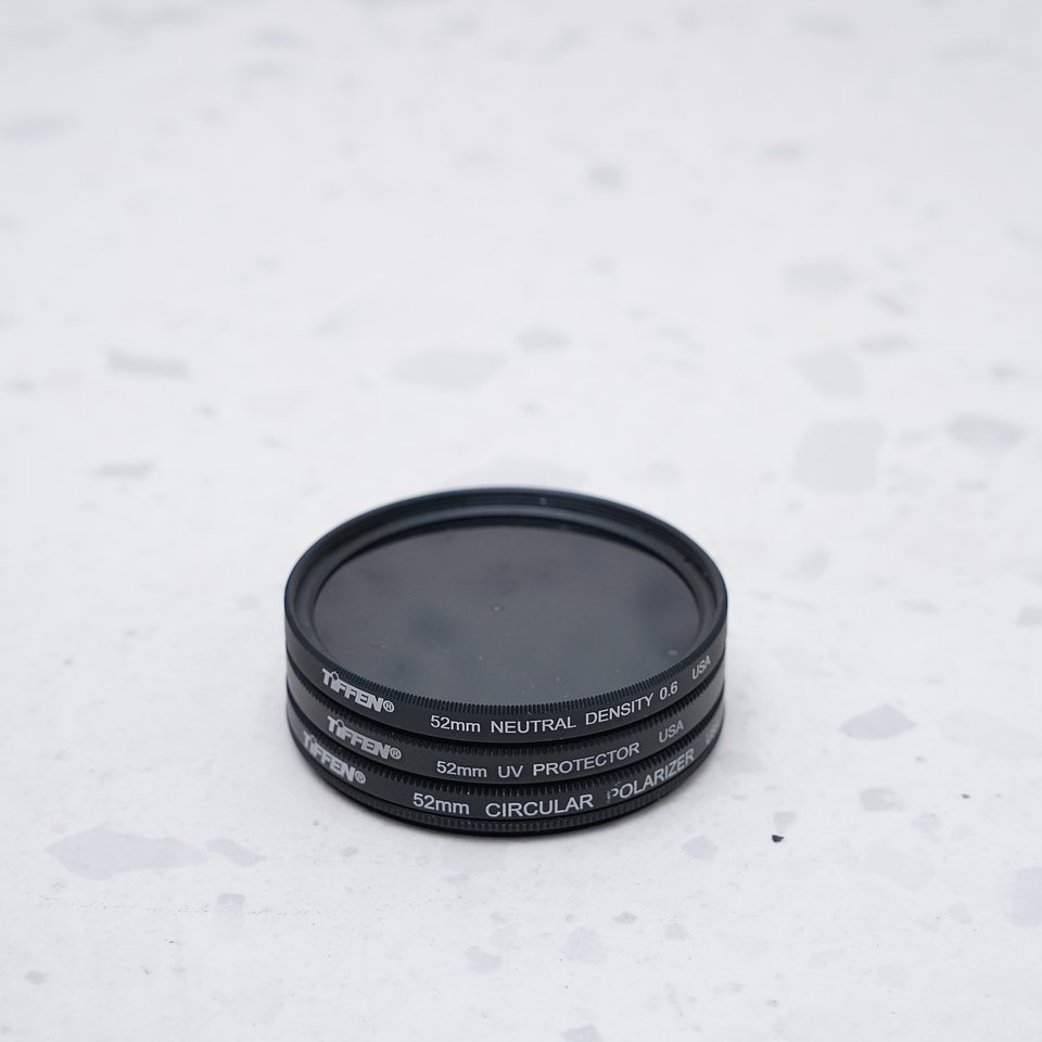 Kit de Filtros TIFFEN 52 mm – ND 0.6 + UV + Polarizador Circular - USADO