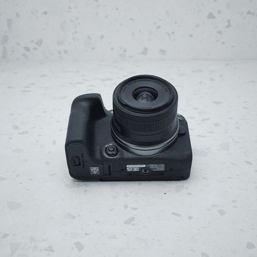 Canon EOS R10 + 18-45mm - USADO 7