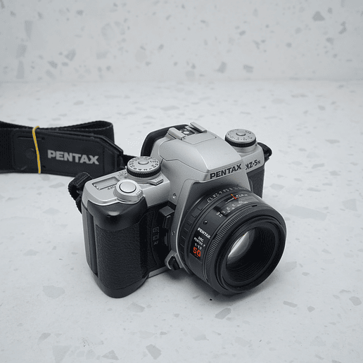 Pentax MZ-5n + 50mm - USADO 3