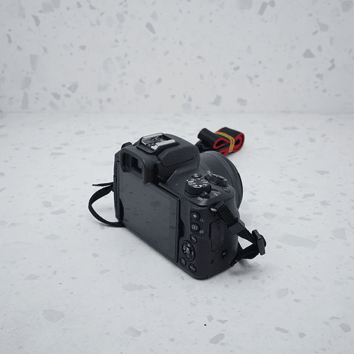 Canon EOS M50 + 15-45mm - USADO 3