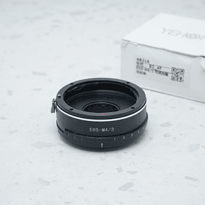 Yehon EOS-M4/3 — Adaptador Canon EF a Micro Cuatro Tercios - USADO