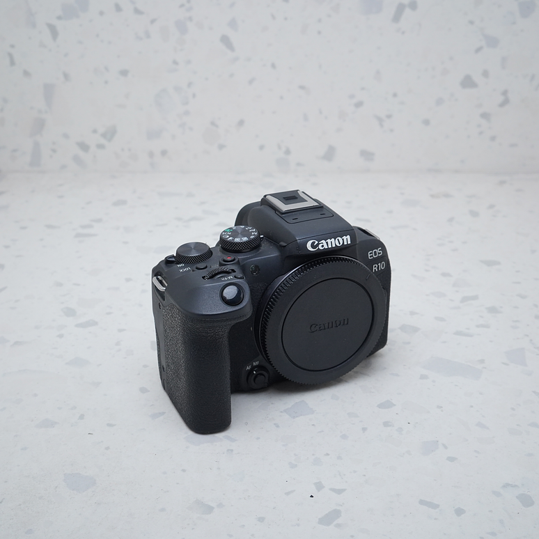 Canon EOS R10 (BODY) - USADO 3