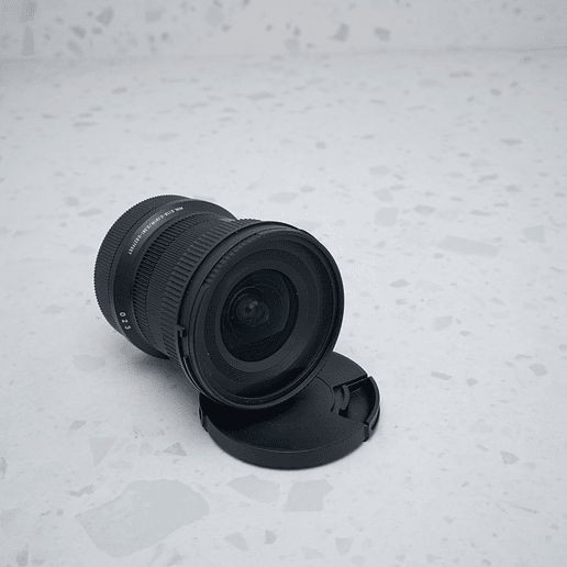 Sigma 10-18mm f/2.8 DC DN Canon RF - USADO 4