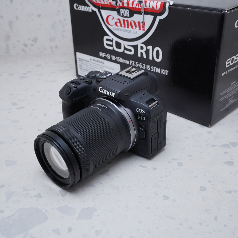 Canon EOS R10 + 18-150mm - USADO  2