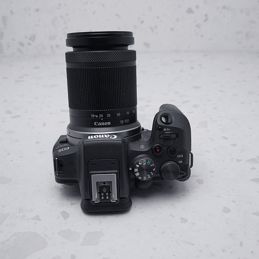 Canon EOS R10 + 18-150mm - USADO  6