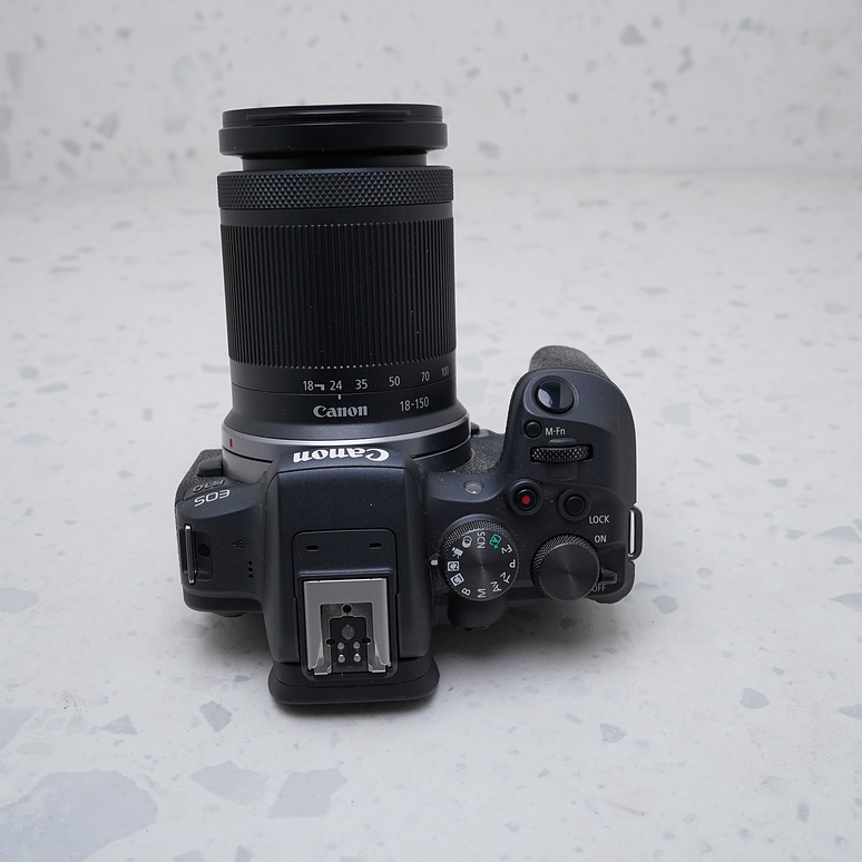 Canon EOS R10 + 18-150mm - USADO  6