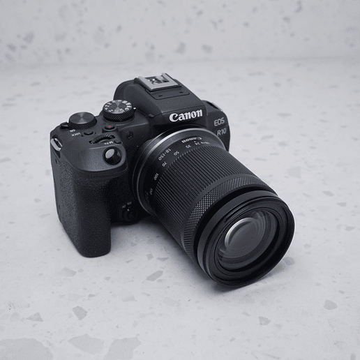 Canon EOS R10 + 18-150mm - USADO  5