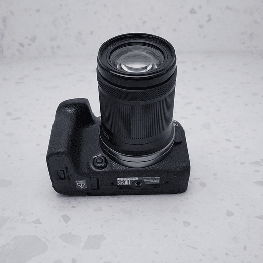 Canon EOS R10 + 18-150mm - USADO  7