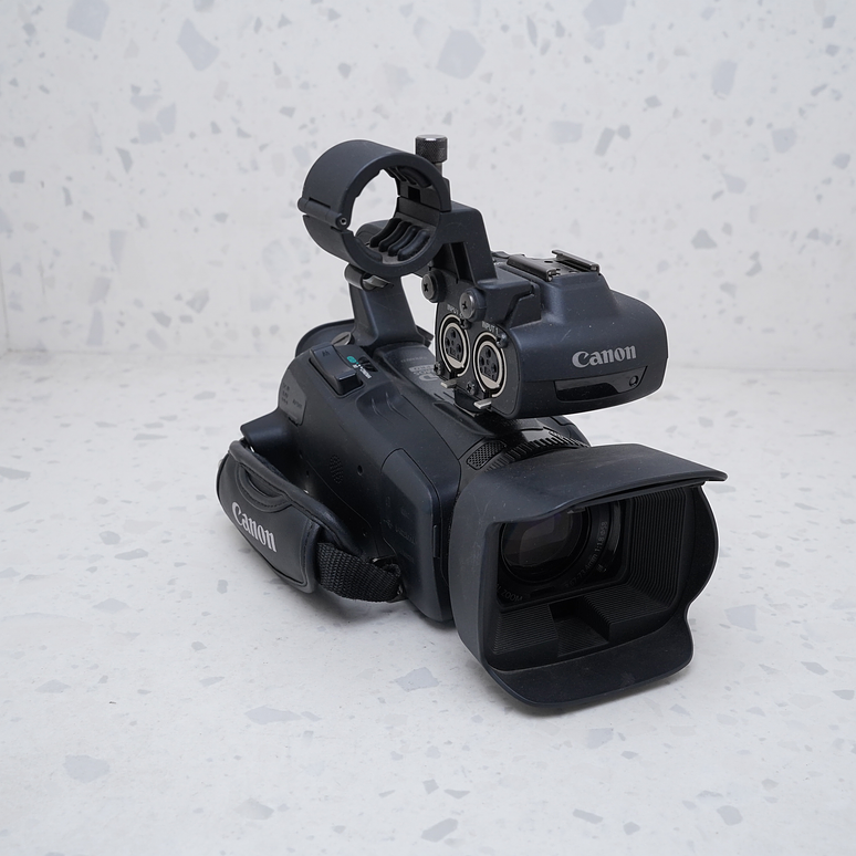 Canon XA11 - USADO 4